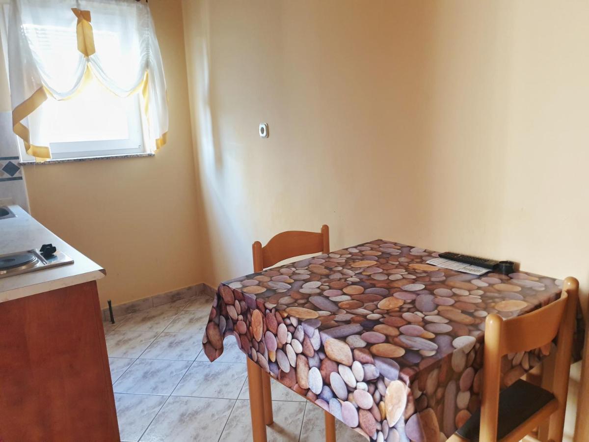Betanovalja Apartment Ngoại thất bức ảnh