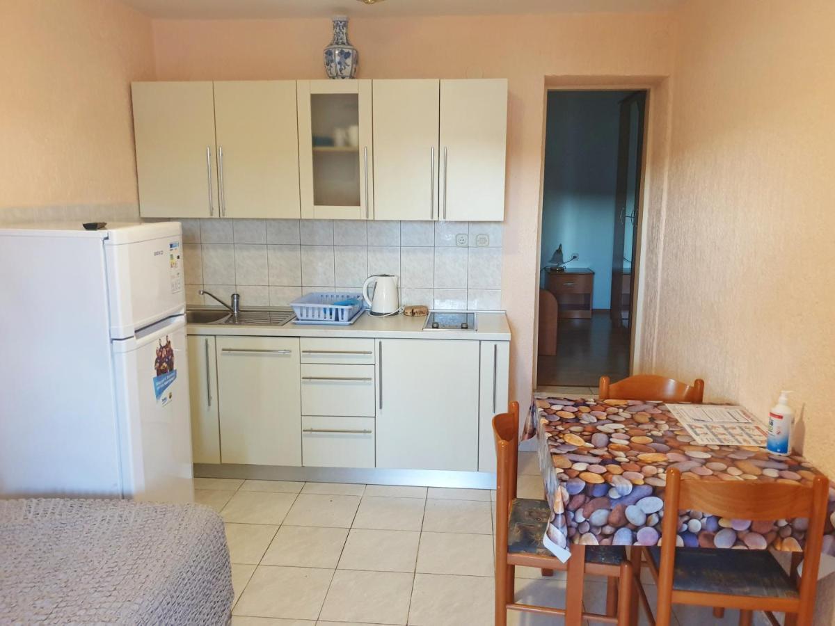 Betanovalja Apartment Ngoại thất bức ảnh